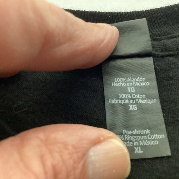 Dierks Bentley Mountain High Tour 2018 T-shirt size XL - Picture 9 of 10